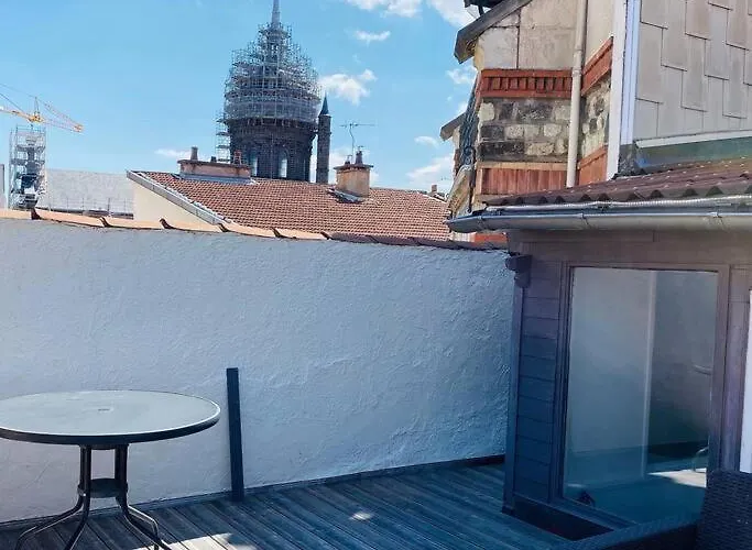 Apartment New Duplex Centre Avec Terrasse Et Parking